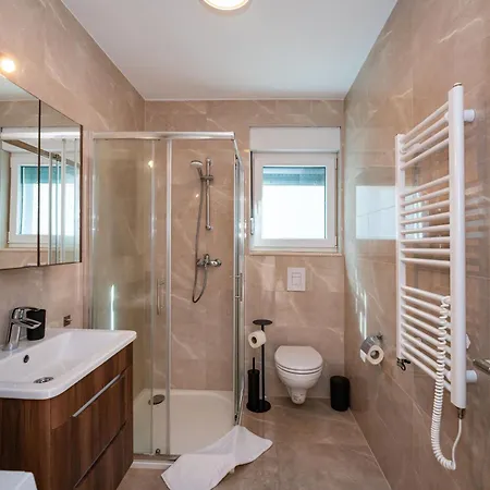 Apartman Luxury Beachfront Paradise