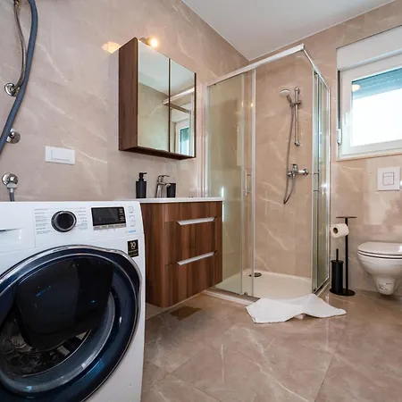 Apartman Luxury Beachfront Paradise *